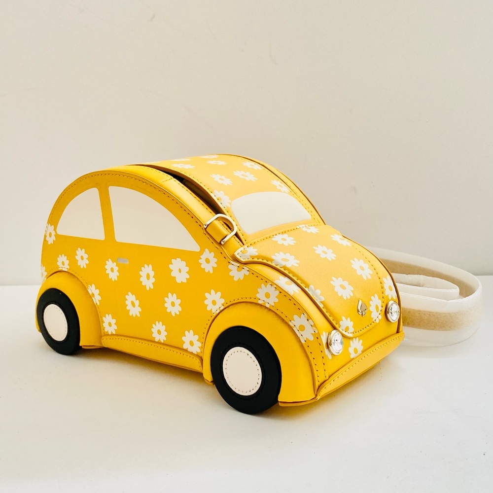 KATE SPADE Volkswagen Beetles Yellow Daisies Crossbody Bag - Picture 2 of 13